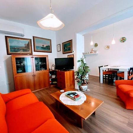 Casa Isma Daire Cecina  Dış mekan fotoğraf